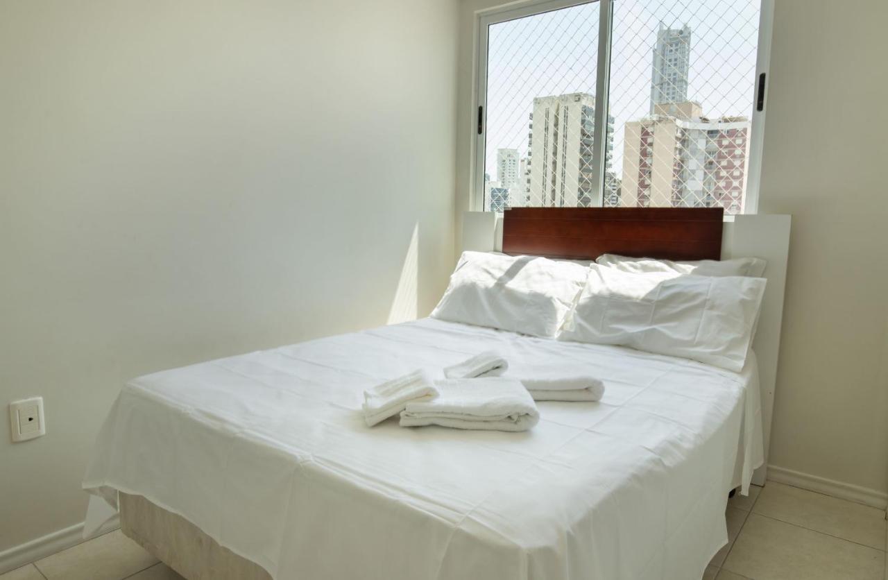 Amplo Apartamento De 3 Quartos No Centro De Balneario Camboriu N1859 Apartment Exterior foto